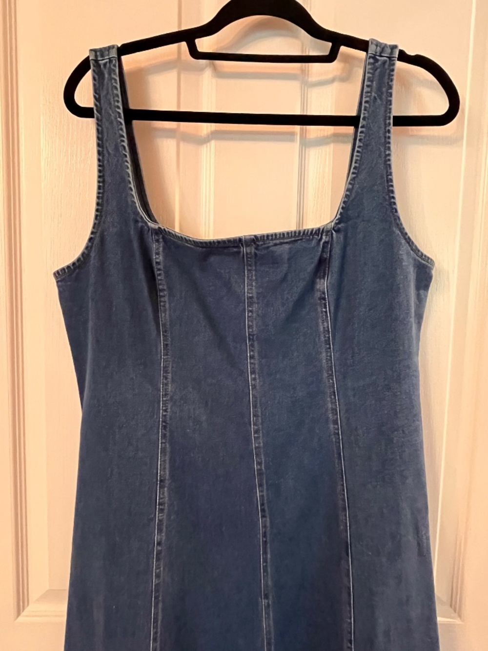 Old Navy Fit & Flare Sleeveless Denim Midi Dress Size L, never worn - Picture 4 of 5